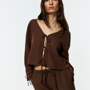 Textured tie-front shirt